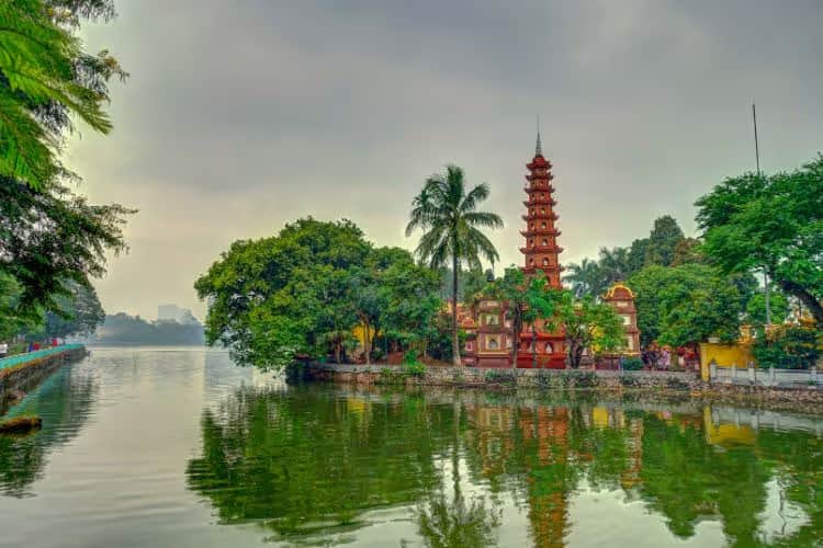 Discover Vietnam